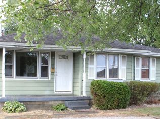 1105 W Mill Rd, Evansville, IN 47710