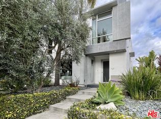 729 10th St APT B, Santa Monica, CA 90402