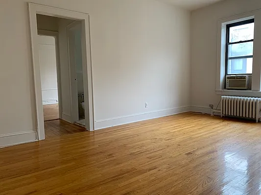 Rented by Velsor Realty | media 6