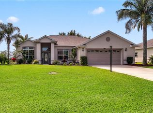 5532 Belle Terre Dr, Leesburg, FL 34748