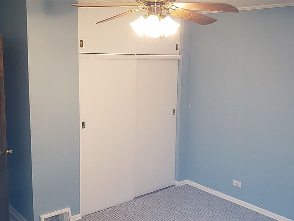 4th image of 615 W Linden Ave