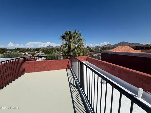 3434 E AVALON Drive, Phoenix, AZ 85018