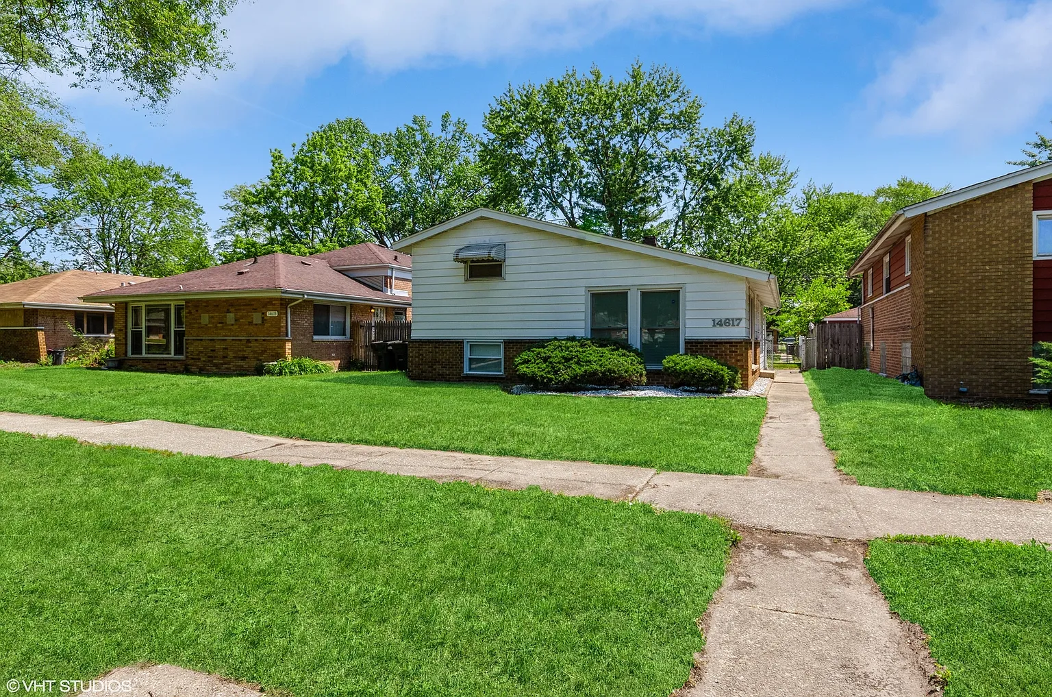 14617 Dante Ave photo 1