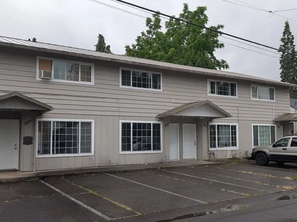 878 I St, Washougal, WA 98671
