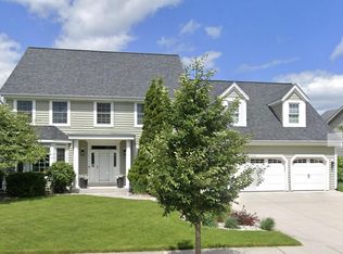 N32W7332 Lincoln Blvd, Cedarburg, WI