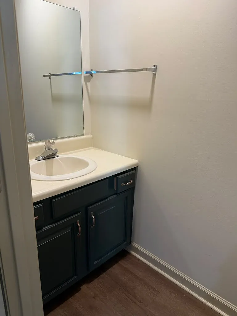 2 bed, 1.5 bath, $1,695 — Photo 4