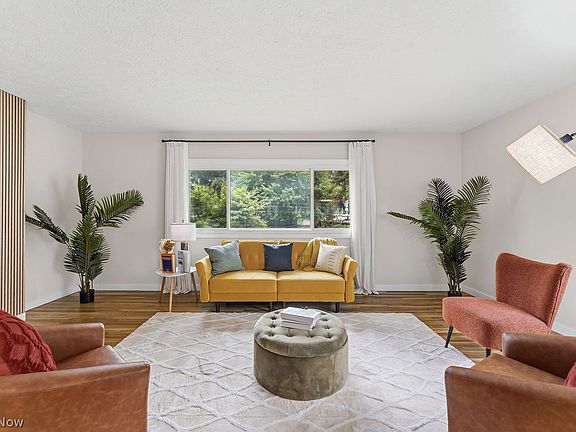 5th image of 5873 Doxmere Dr