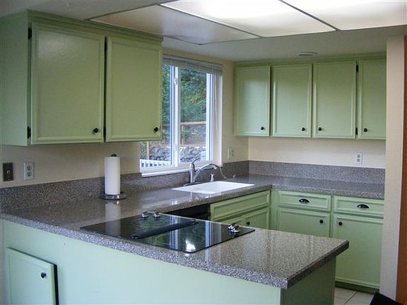 3rd image of 114 66th Ave NE