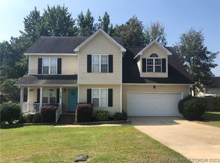 4129 Batesburg Dr, Hope Mills, NC 28348