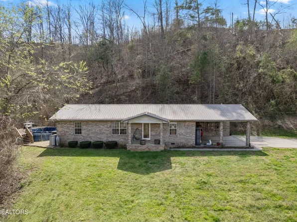 1348 Upper Middle Creek Rd, Sevierville, TN 37876