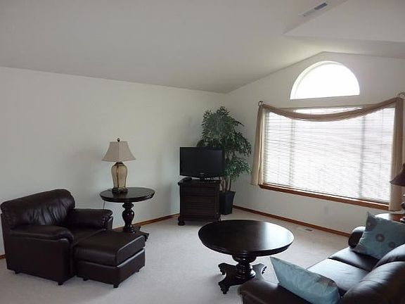 5th image of 8421 E Vista Park Dr