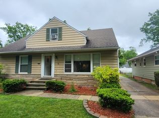 963 Chelston Ave, South Euclid, OH