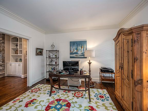 Study/Living Room