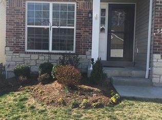 5931 Stephanie Green Ct, Saint Louis, MO 63129