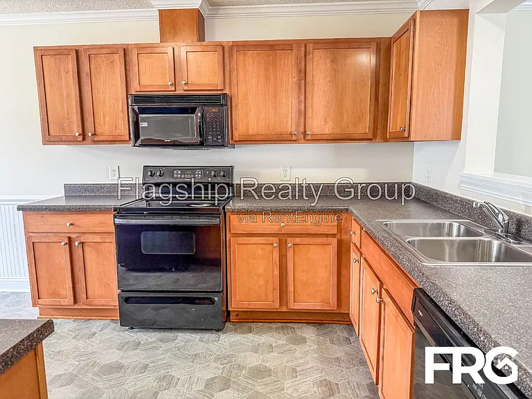 4243 Dudleys Grant Dr — Photo 35