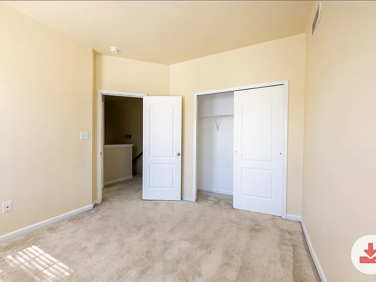 292 N Bayberry Pkwy — Photo 7