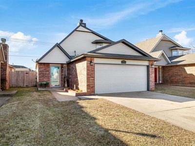 2401 Lakecrest Dr, Moore, OK, 73170