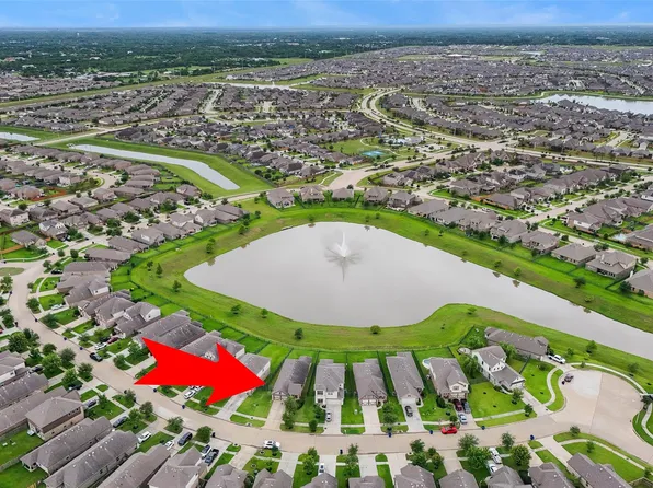 2621 Bernadino Dr, La Marque, TX 77568
