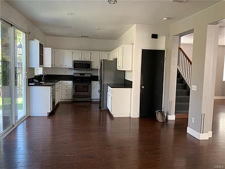 4th image of 33106 Eagle Point Dr