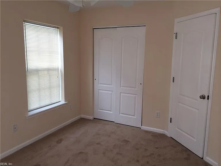 604 Teton Cir — Photo 13