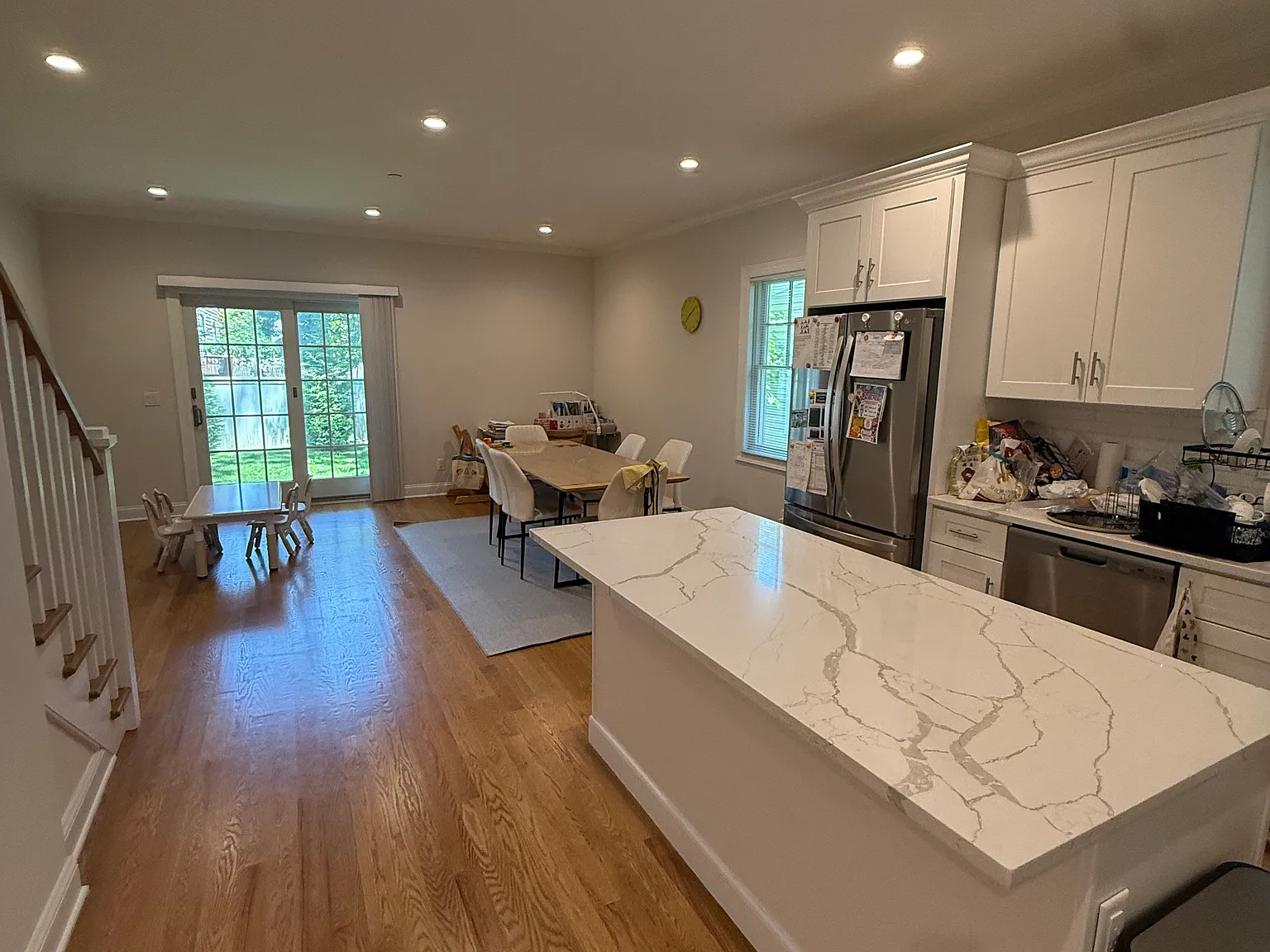 3 bed, 3.5 bath, 2100 sqft, $7,000 — Photo 3