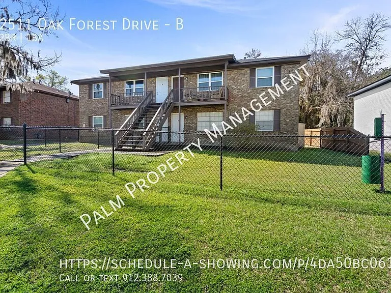 2511 Oak Forest Dr #B — Photo 1