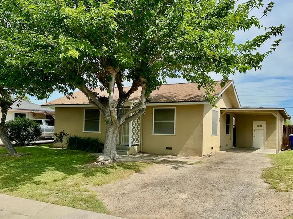 1319 N Richmond Avenue, Hanford, CA 93230