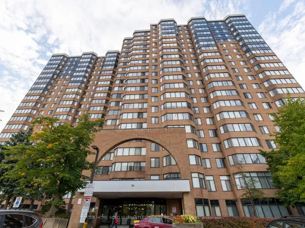 80 Alton Towers Cir #1913, Toronto, ON M1V 5E8
