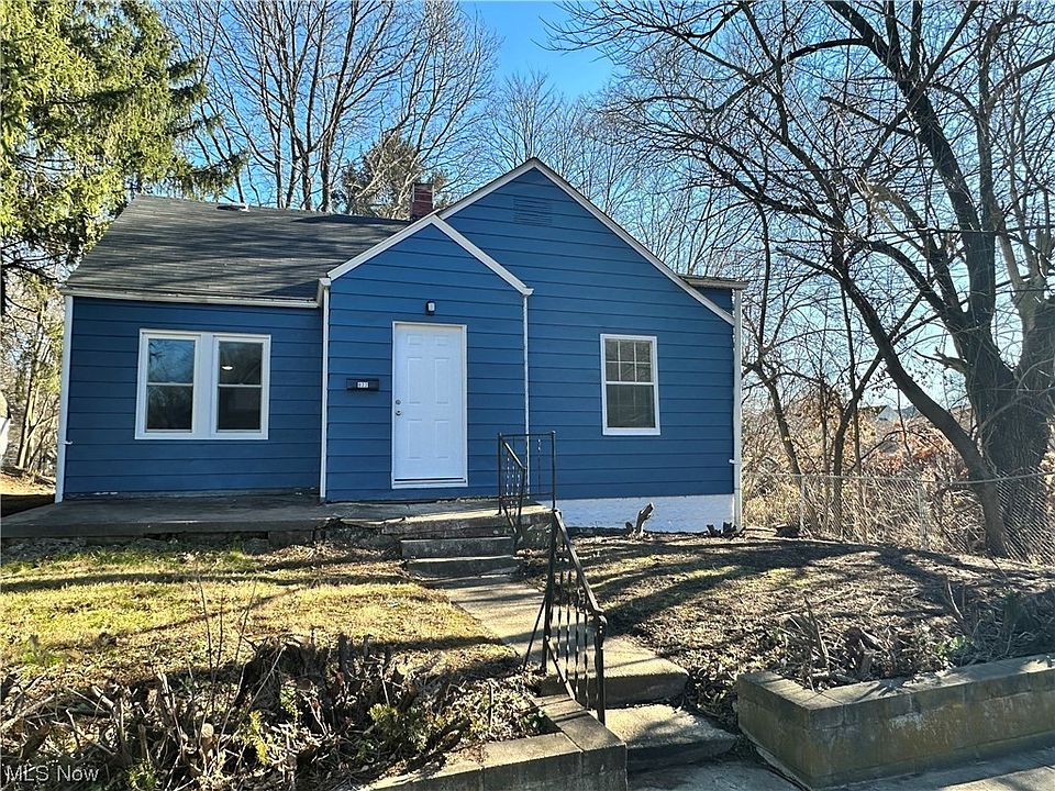 1st image of 622 Schaum Ave