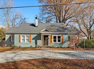 6550 Mountain View Rd, Taylors, SC 29687