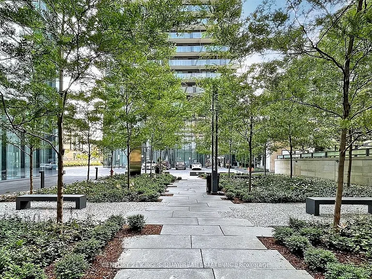 1080 Bay St #2909 — Photo 11