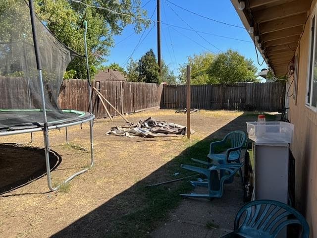 2nd image of 7833 Shrader Cir