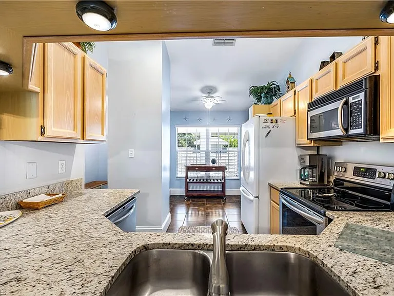 1350 Misty Pines Cir #E-204 — Photo 9