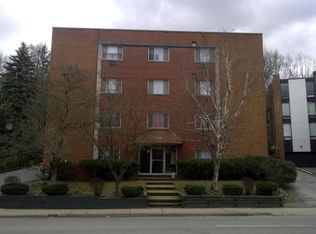 5230 5th Ave #302, Pittsburgh, PA 15232