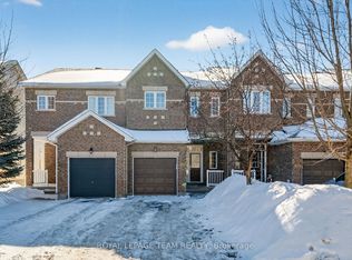 420 Foxhall Way, Ottawa, ON K2M 0G1