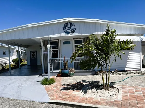 6605 Connecticut St, Bradenton, FL 34207