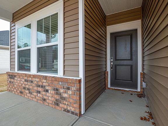 2nd image of 1620 Baymont Ct #125