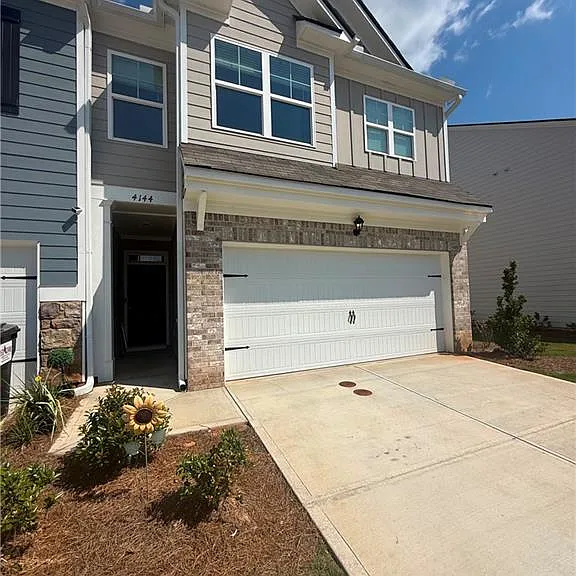 4144 Kestrel Ct — Photo 1