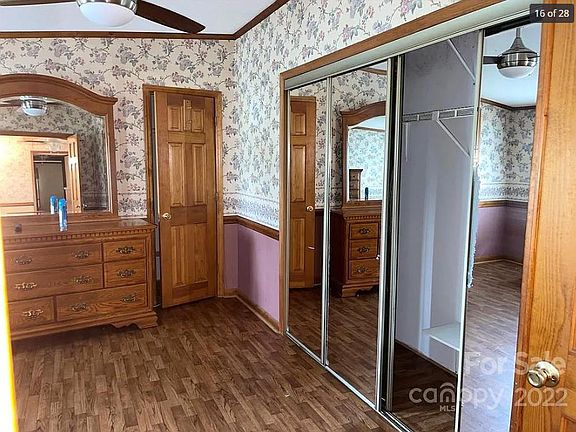 5th image of 3800 Sanford Ln