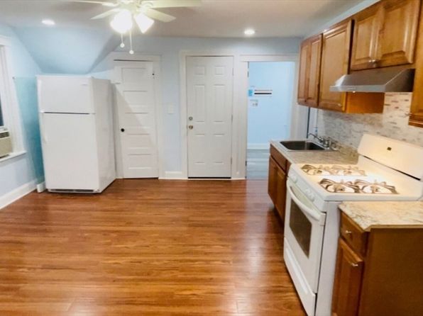 23 Everett Ave UNIT 3