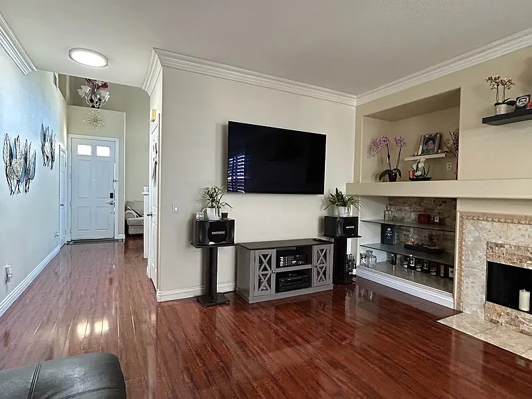 12772 Arbor Ct — Photo 5