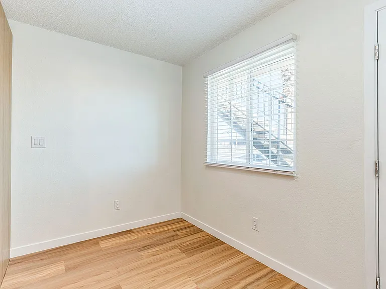 416 East Sunset Road — Photo 7