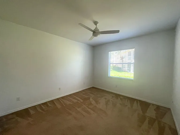 4270 Vicenza Dr #B40 — Photo 16