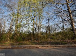 4390 Lynwood Dr, Spring Grove, PA 17362