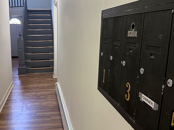 2nd image of 395 Bergen Ave APT 5