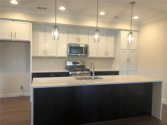 4th image of 1131 N Ashfield Way Lot 305B