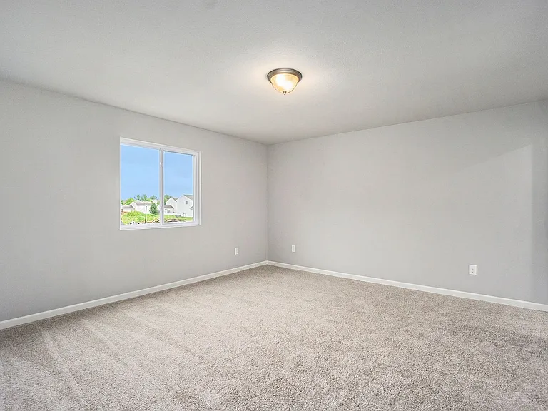 613 Courtyard Pl — Photo 16
