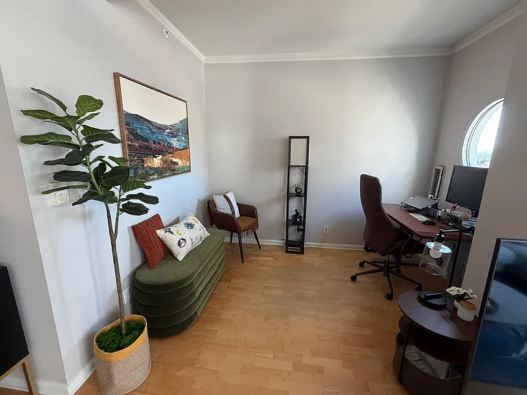 Den with window