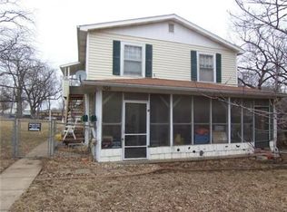 104 W Prairie St, Olathe, KS 66061