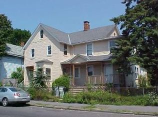1986 Seaview Ave, Bridgeport, CT 06610